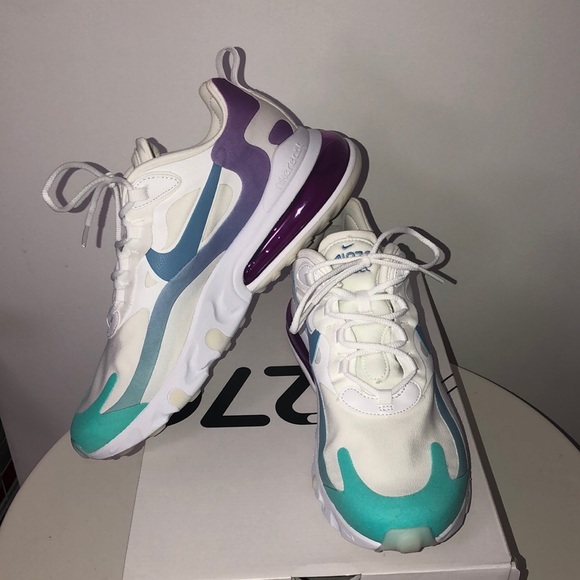 BRAND NEW AIR MAX 270 REACT - Picture 4 of 4